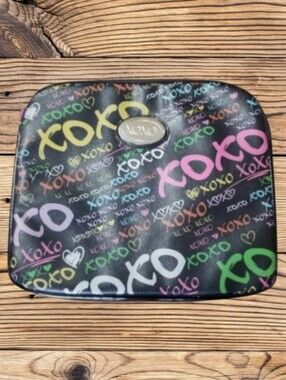 XOXO ACCESSORIES MULTICOLORED LAPTOP CASE